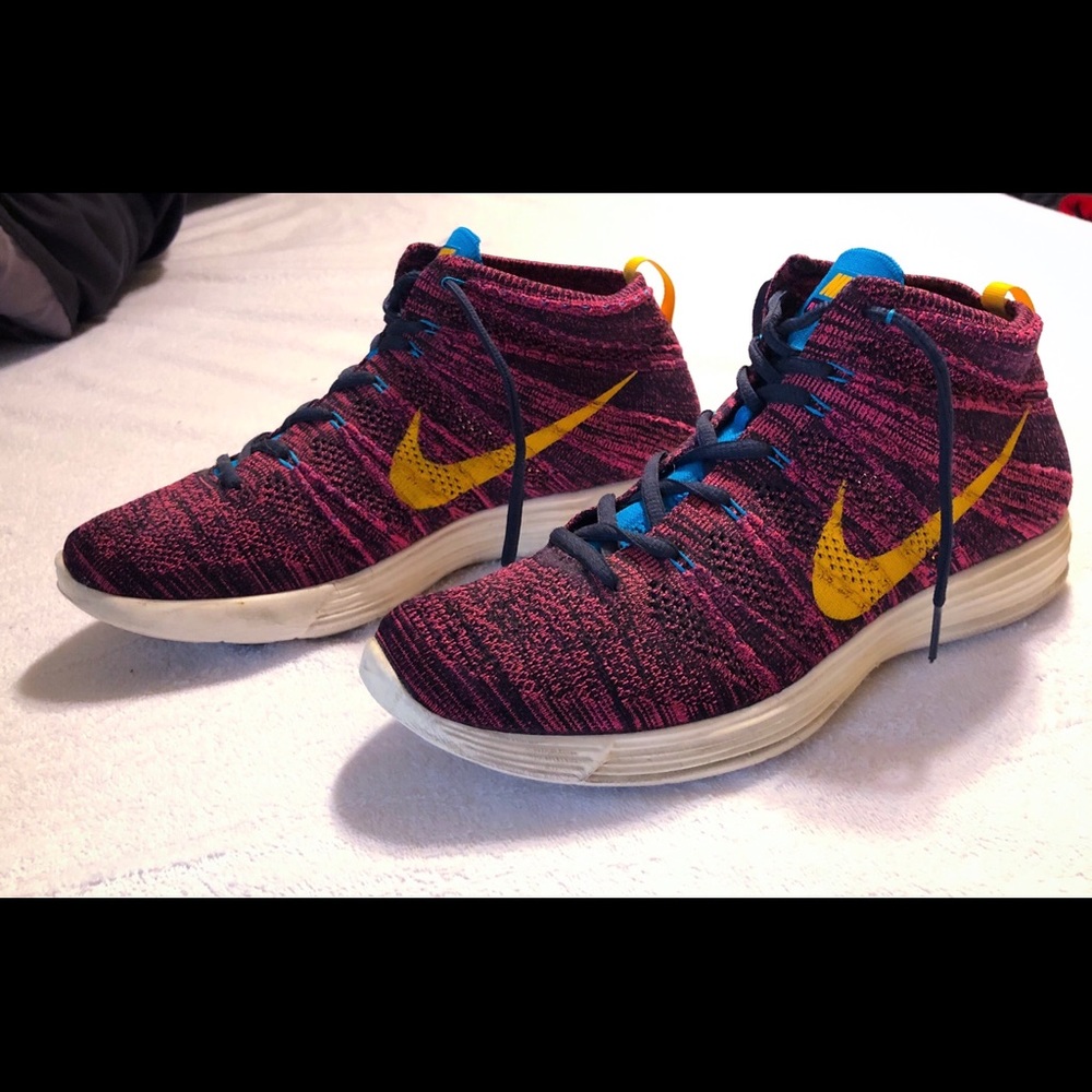 Nike Flyknit Chukka